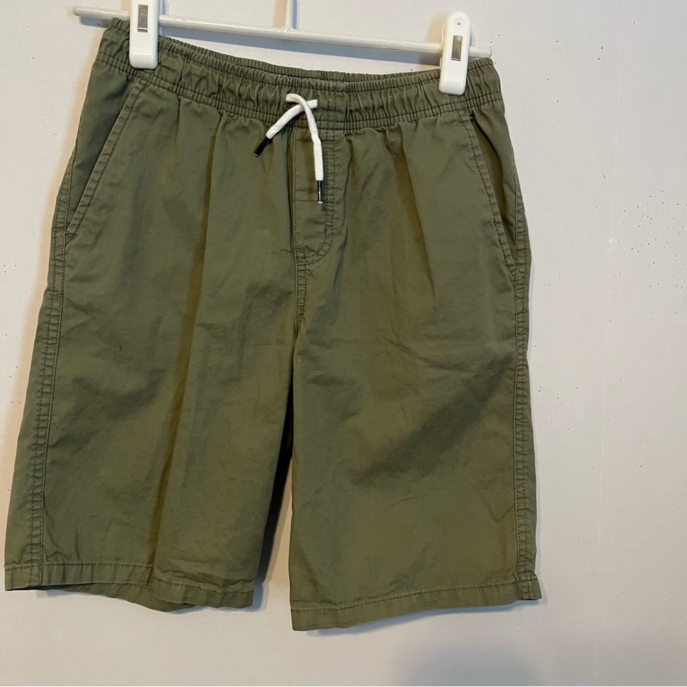 Cat and Jack army green shorts, elastic waist large hundred percent cotton.